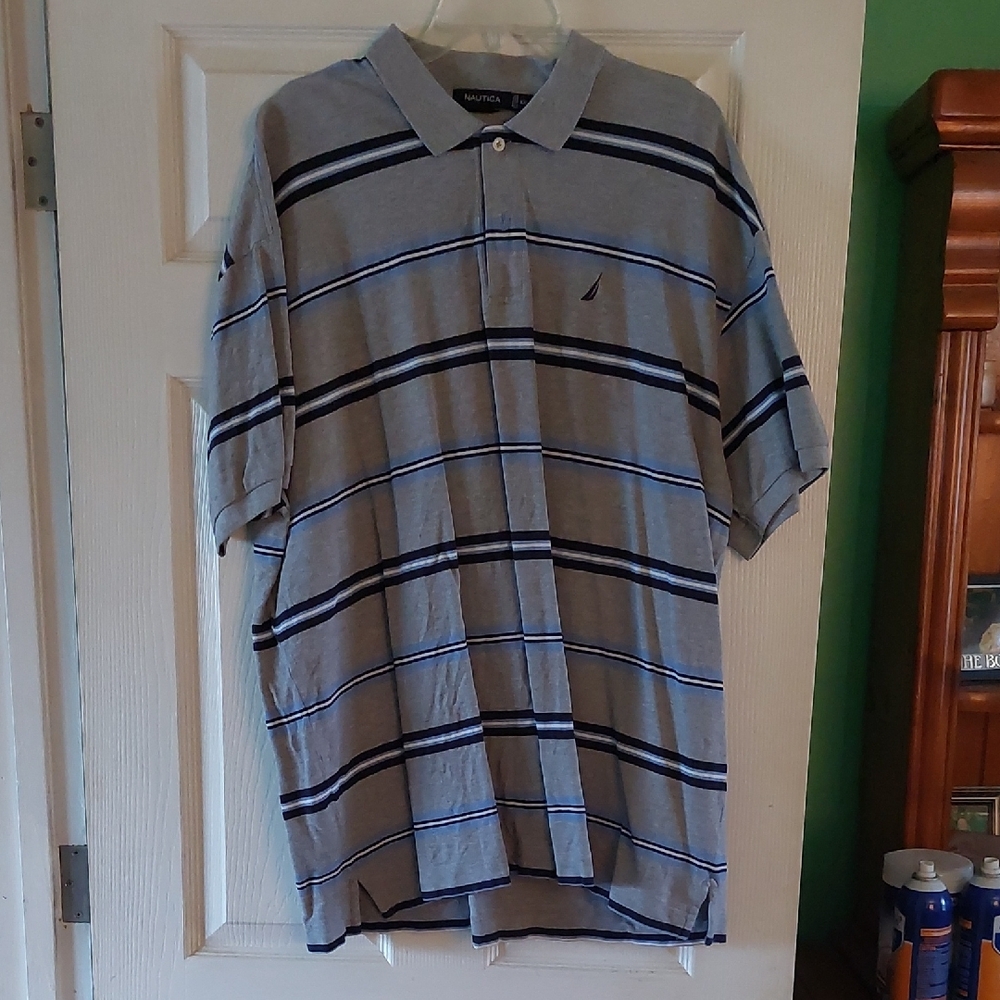 Nautica Men's Polo Shirt in Light Gray with Dark Blue Stripes